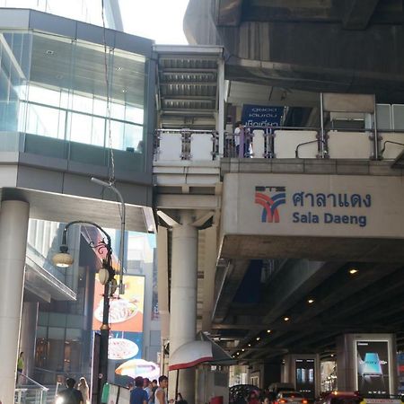 Travel Lodge Surawong (Adults Only) Bangkok Bagian luar foto