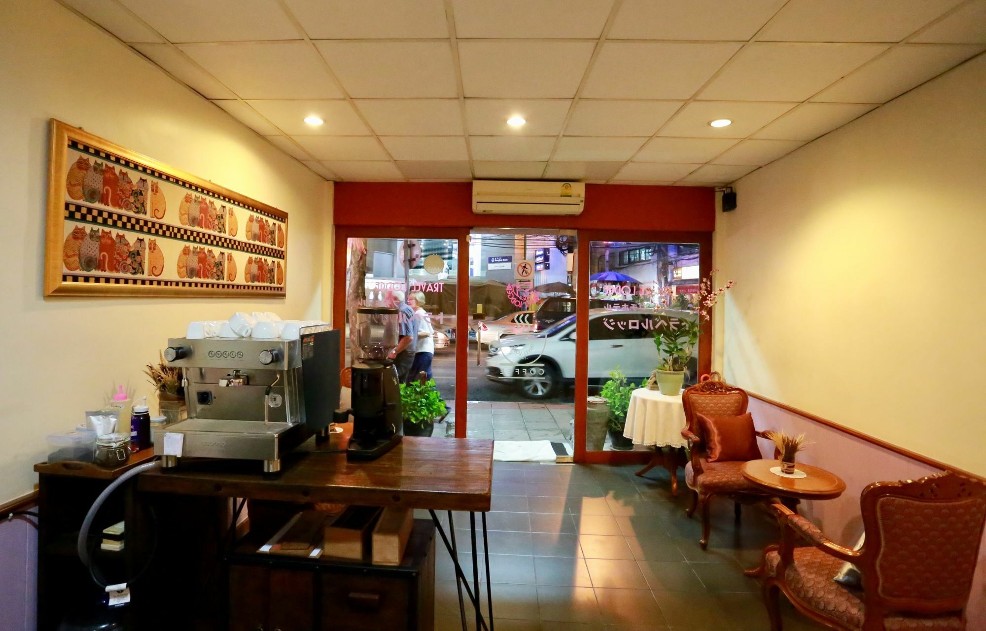 Travel Lodge Surawong (Adults Only) Bangkok Bagian luar foto